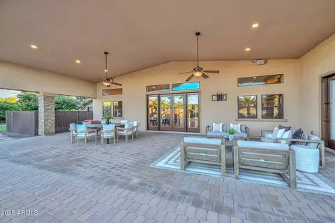 Exterior - 4208 E Sandra Ter, Phoenix, AZ 85032 photo 13 of 14