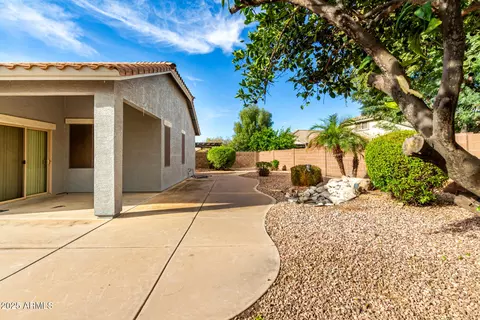 Exterior - 4452 E Moreno Ct, Gilbert, AZ 85297 photo 4 of 8