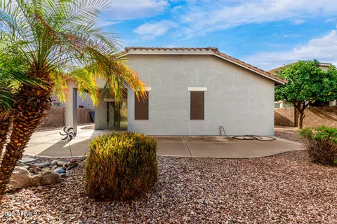 Exterior - 4452 E Moreno Ct, Gilbert, AZ 85297 photo 6 of 8