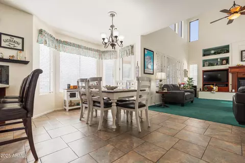 Dining - 2821 E Nunneley Rd, Gilbert, AZ 85296 photo 3 of 3