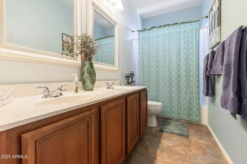 Bath - 2821 E Nunneley Rd, Gilbert, AZ 85296 photo 2 of 3