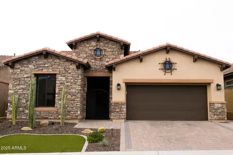 2066 N Canelo Hls, Mesa, AZ 85207