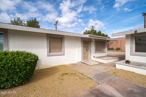 10620 W Oakmont Dr, Sun City, AZ 85351