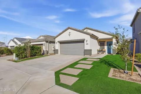 Exterior - 3350 W Spaulding Ave, Apache Junction, AZ 85120 photo 1 of 10