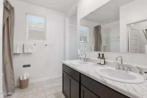 Bath - 3350 W Spaulding Ave, Apache Junction, AZ 85120 photo 4 of 4