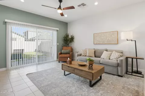 Living - 3350 W Spaulding Ave, Apache Junction, AZ 85120 photo 1 of 2