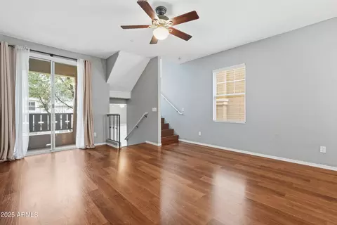 Living - 162 W Commerce Ct, Gilbert, AZ 85233 photo 3 of 4