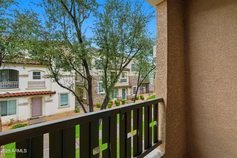 Exterior - 162 W Commerce Ct, Gilbert, AZ 85233 photo 2 of 3