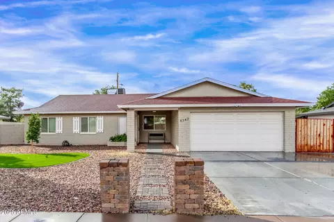 8542 N 42nd Dr, Phoenix, AZ 85051