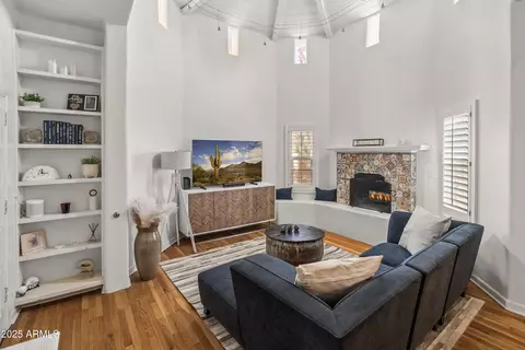 4540 N 44th St #2, Phoenix, AZ 85018