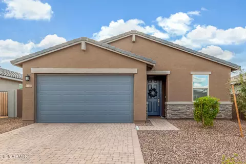 4501 W Hunter Trl, San Tan Valley, AZ 85144