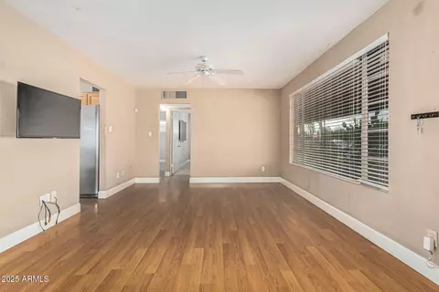 Living - 9011 N 3rd Dr, Phoenix, AZ 85021 photo 6 of 6