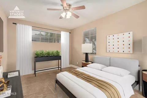 Bedroom - 9011 N 3rd Dr, Phoenix, AZ 85021 photo 1 of 5
