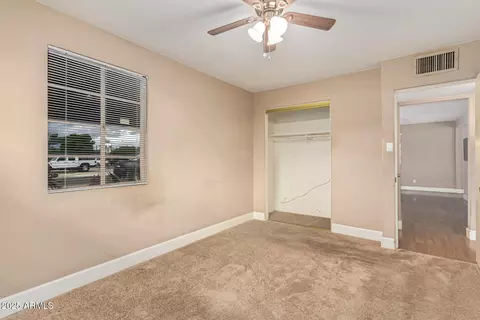 Bedroom - 9011 N 3rd Dr, Phoenix, AZ 85021 photo 2 of 5