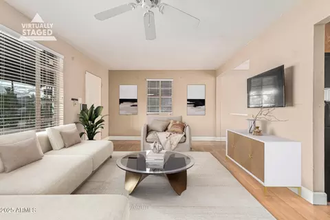 Living - 9011 N 3rd Dr, Phoenix, AZ 85021 photo 4 of 6