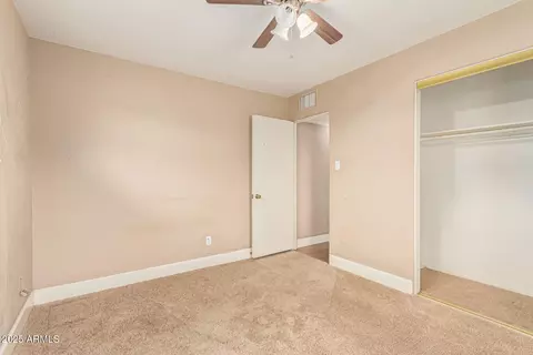 Bedroom - 9011 N 3rd Dr, Phoenix, AZ 85021 photo 4 of 5