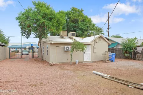 Exterior - 4714 N 23rd Ave, Phoenix, AZ 85015 photo 2 of 4