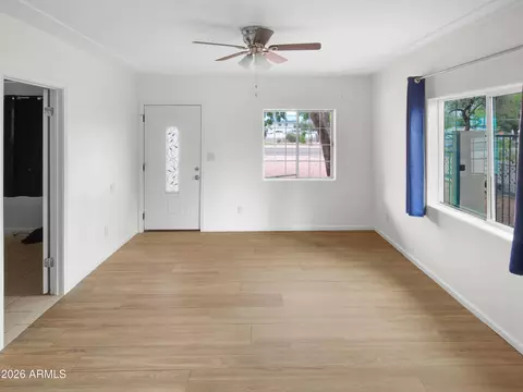Living - 4714 N 23rd Ave, Phoenix, AZ 85015 photo 1 of 2