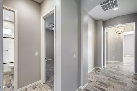 Entry Way - 2661 S Olympic Dr, Gilbert, AZ 85295 photo 2 of 7