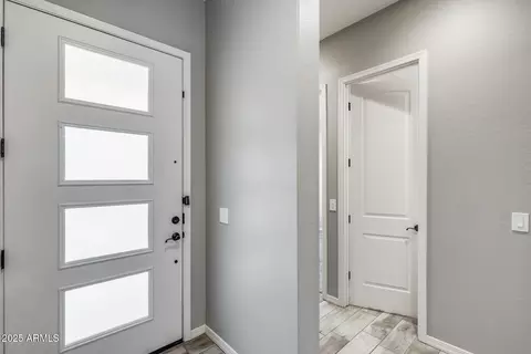 Entry Way - 2661 S Olympic Dr, Gilbert, AZ 85295 photo 3 of 7