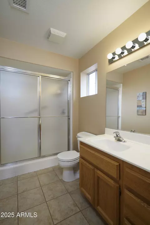 Bath - 7744 E Navarro Ave E, Mesa, AZ 85209 photo 3 of 3