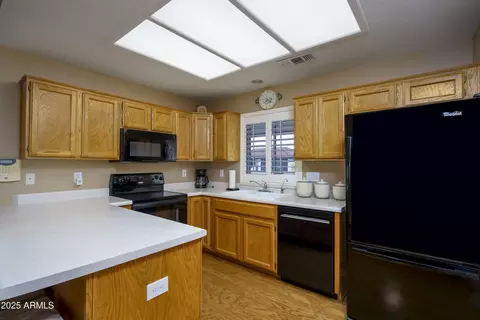 Kitchen - 7744 E Navarro Ave E, Mesa, AZ 85209 photo 1 of 2