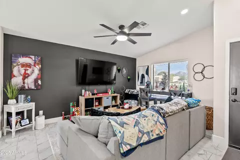 1840 S Pinto Dr, Apache Junction, AZ 85120