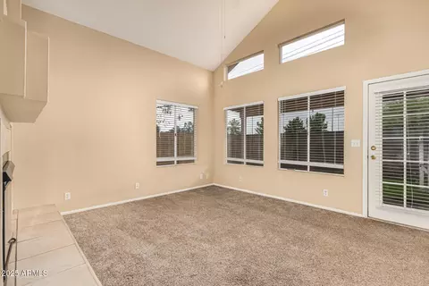 1132 E Hearne Way, Gilbert, AZ 85234 photo 9