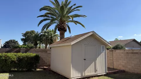 Exterior - 3733 E Charter Oak Rd, Phoenix, AZ 85032 photo 7 of 9