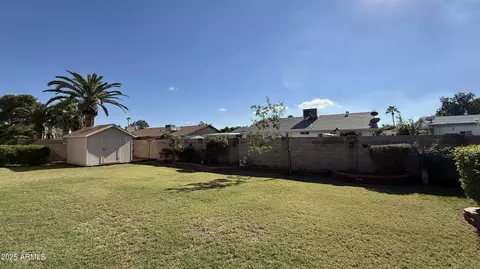 Exterior - 3733 E Charter Oak Rd, Phoenix, AZ 85032 photo 6 of 9