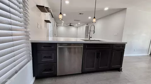 Kitchen - 3733 E Charter Oak Rd, Phoenix, AZ 85032 photo 6 of 6