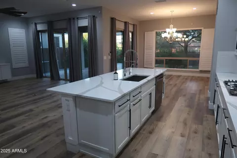Other - 2852 E Robin Ln E, Phoenix, AZ 85050 photo 14 of 27