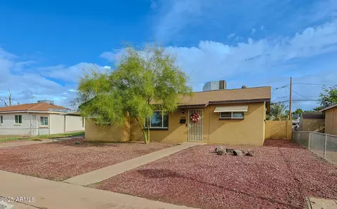 3018 W Lawrence Ln, Phoenix, AZ 85051