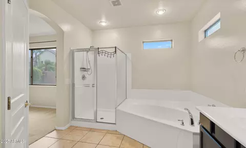Bath - 10125 E Posada Ave, Mesa, AZ 85212 photo 3 of 4