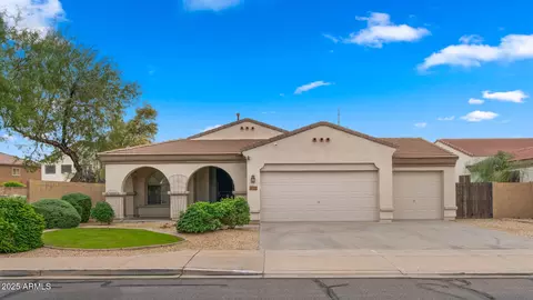 10125 E Posada Ave, Mesa, AZ 85212