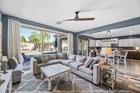 20664 W Nelson Pl, Buckeye, AZ 85396 photo 7
