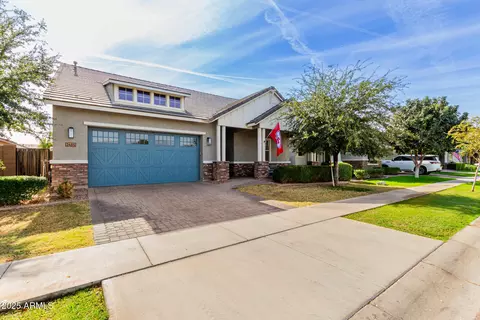 3485 E Silo Dr, Gilbert, AZ 85296 photo 2