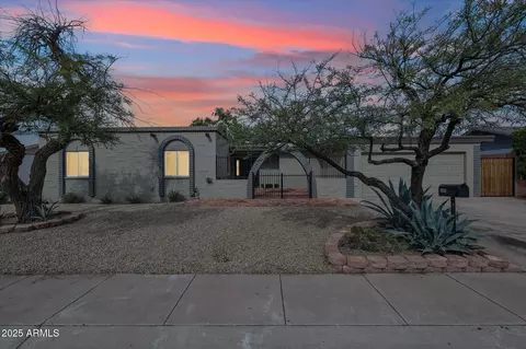 5404 W Eva St, Glendale, AZ 85302