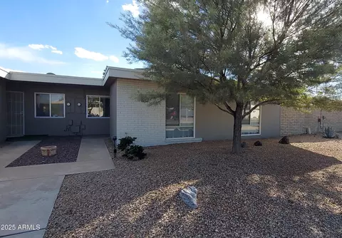 10121 W Campana Dr, Sun City, AZ 85351