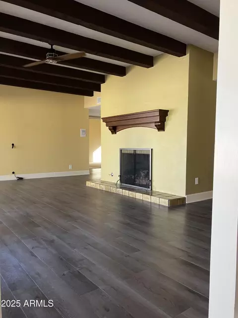 Living - 1024 W Solar Dr, Phoenix, AZ 85021 photo 3 of 5