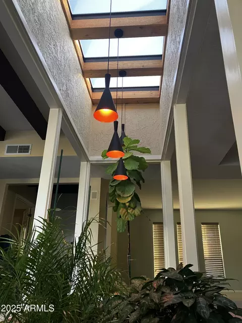 Entry Way - 1024 W Solar Dr, Phoenix, AZ 85021 photo 2 of 3