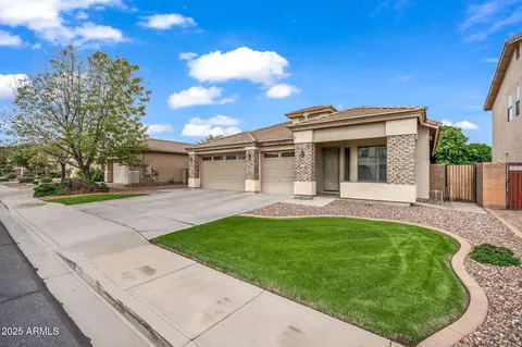 14432 W Hearn Rd, Surprise, AZ 85379