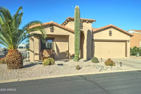 Exterior - 2101 S Meridian Rd #131, Apache Junction, AZ 85120 photo 2 of 5
