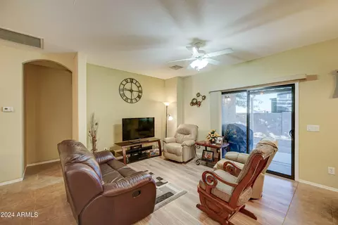 Living - 2101 S Meridian Rd #131, Apache Junction, AZ 85120 photo 1 of 4