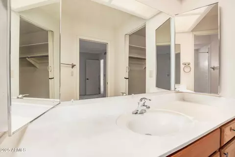 Bath - 7927 E Natal Ave, Mesa, AZ 85209 photo 1 of 3