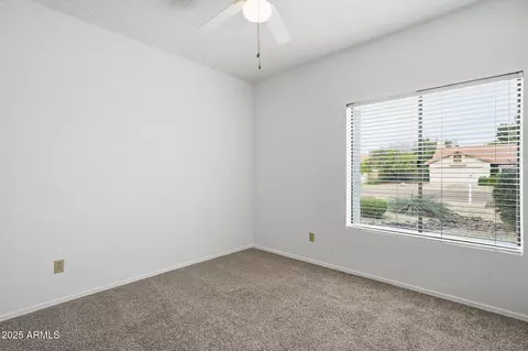 Bedroom - 935 E Citation Ln, Tempe, AZ 85284 photo 3 of 6