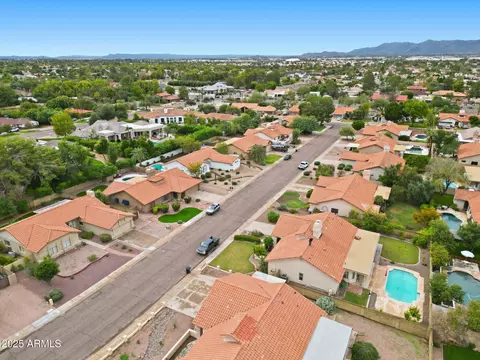 View/Area - 935 E Citation Ln, Tempe, AZ 85284 photo 3 of 3