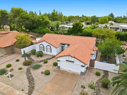 View/Area - 935 E Citation Ln, Tempe, AZ 85284 photo 2 of 3