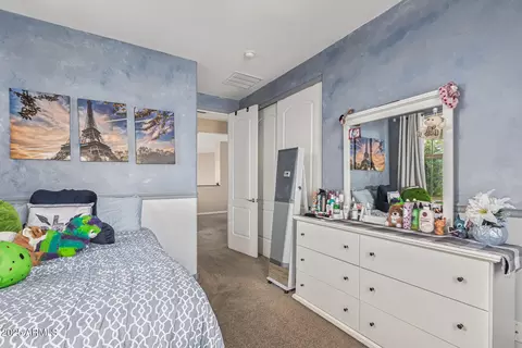 Bedroom - 3615 E Salter Dr, Phoenix, AZ 85050 photo 7 of 10