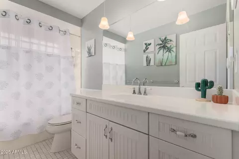 Bath - 523 S Roanoke --, Mesa, AZ 85206 photo 3 of 3